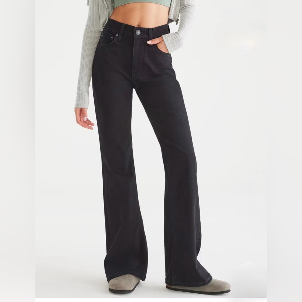 Aeropostale high-rise flare jeans, size 6